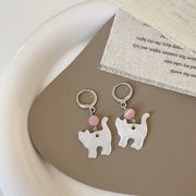 かわいい ホワイト   猫ピアス    猫雑貨   猫アクセサリー