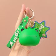緑のカエルのキーホルダー   減圧おもちゃ  カエル雑貨     カエルアクセサリー    楽しくて興味深い