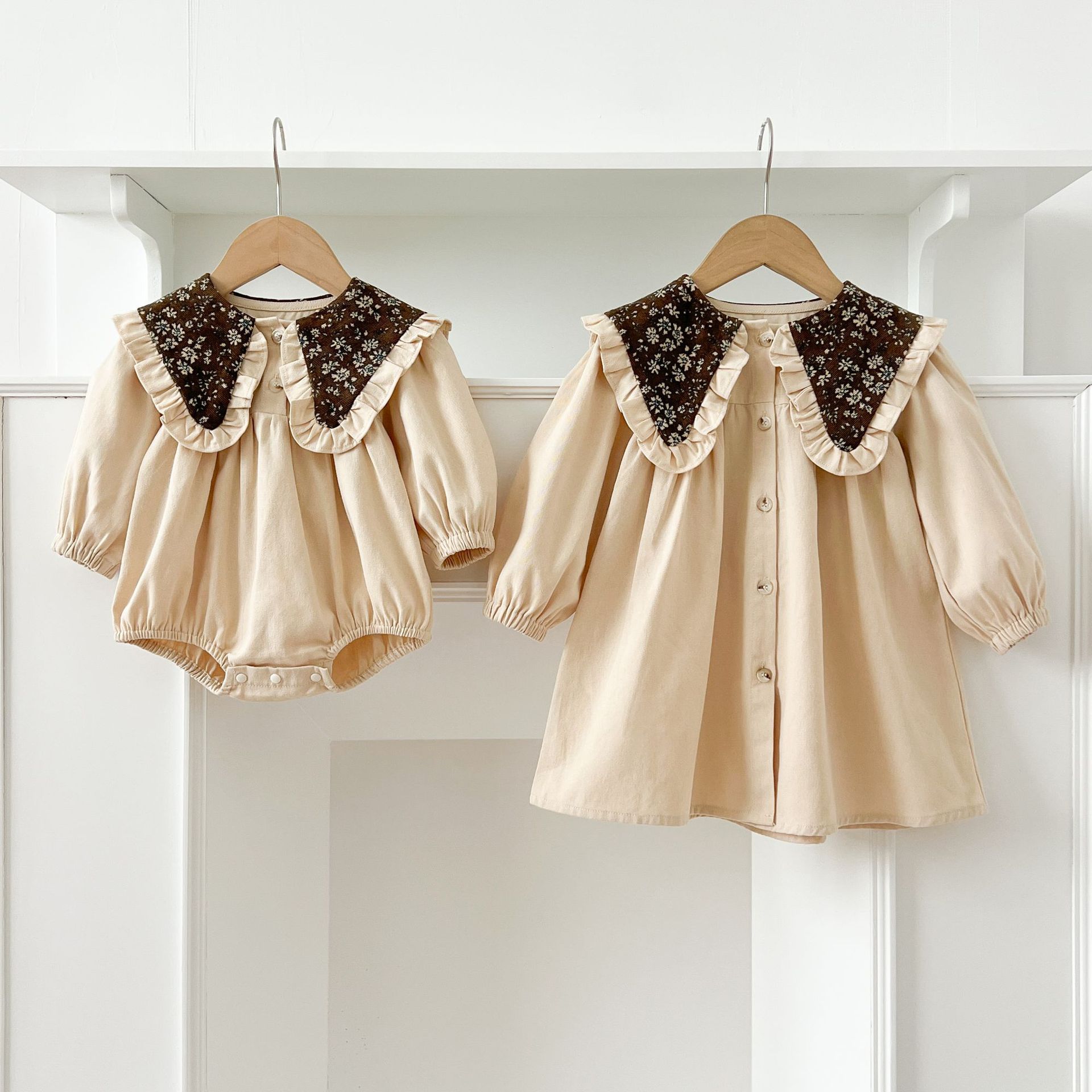 ins 春新作　子供服　姉妹お揃い　大きな襟　レトロ　ロンパース　ワンピース　可愛い　おしゃれ　長袖