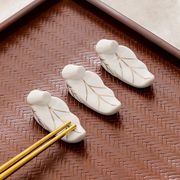 葉の形 陶器製 箸置き 箸ホルダー 箸レスト スプーン フォーク ナイフホルダー 日本風