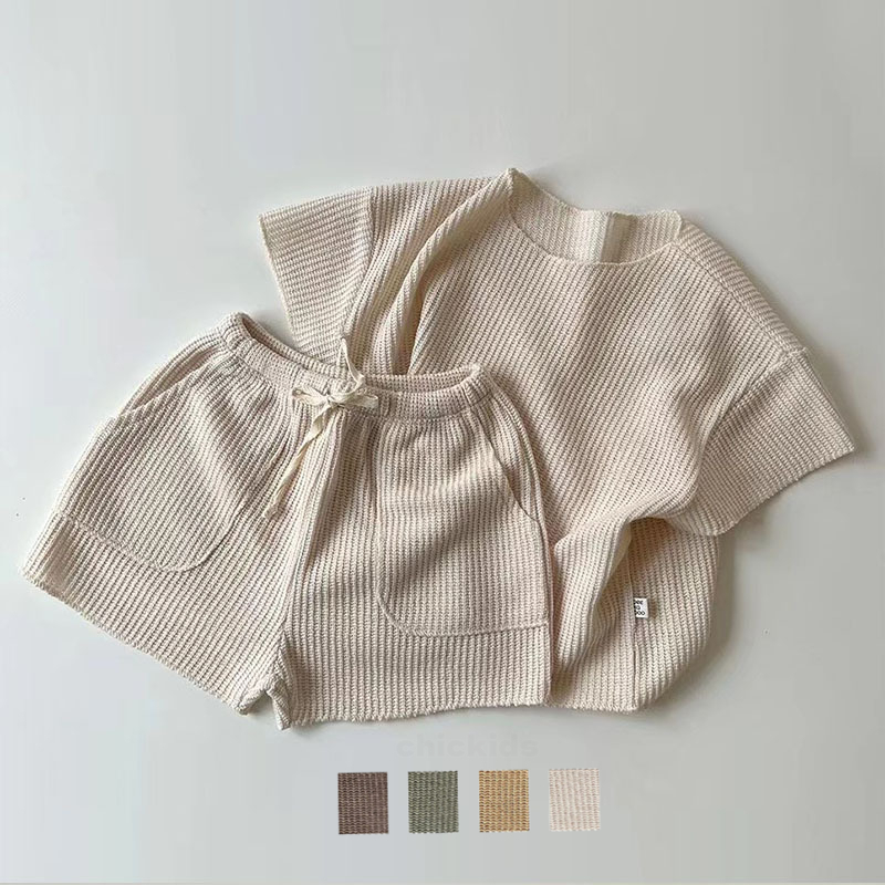 ins　夏新作　ベビー服　ニット　セットアップ　Tシャツ　ショートパンツ　韓国子供服　可愛い　2点セット