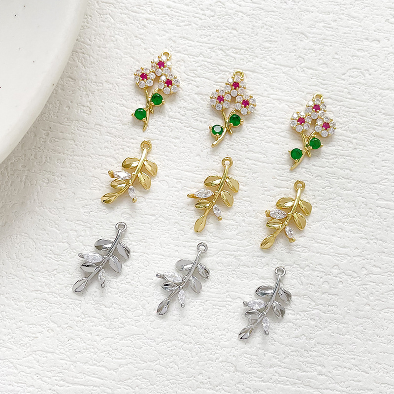 ビジュー チャーム 葉っぱ メタルパーツ アクセサリーパーツ デコパーツ 春 フラワー材料 枝チャーム 手芸