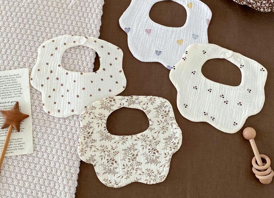 よだれかけ★子供用★涎掛け★ベビー向け★赤ちゃん用★可愛い★4色