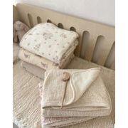 小花柄 綿ガーゼ×フリース両面ブランケット レース縁付き ベビーおくるみ