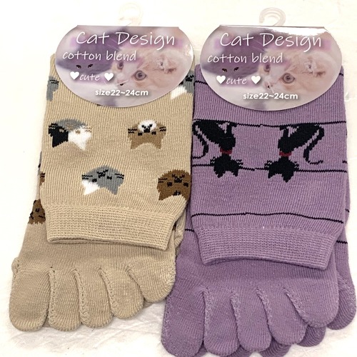 【年間売れ筋】婦人　綿混　ネコ柄　かかと付き5本指クルーソックス