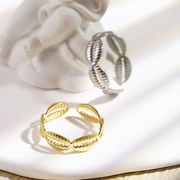 夏のビーチリゾート風／ステンレス製・幾何模様テクスチャー開口リング（レディース）