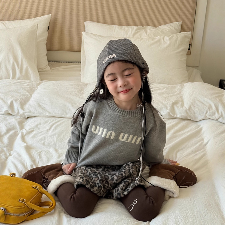 2025秋冬新品ZXR★子供服　セーター★90cm～150cm 4色