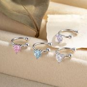 ハート型ジルコニア イヤーカフ｜ステンレス製｜耳穴不要｜レディース 高級感デザイン