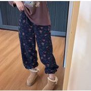 花柄ファーパンツ　デザイン　レディース　INS　韓国ファッション