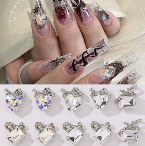 【在庫限り】ネイルアート  ネイルパーツ ジュエリー  ネイルパーツ メタルパーツ　ネイルパーツ スタッズ