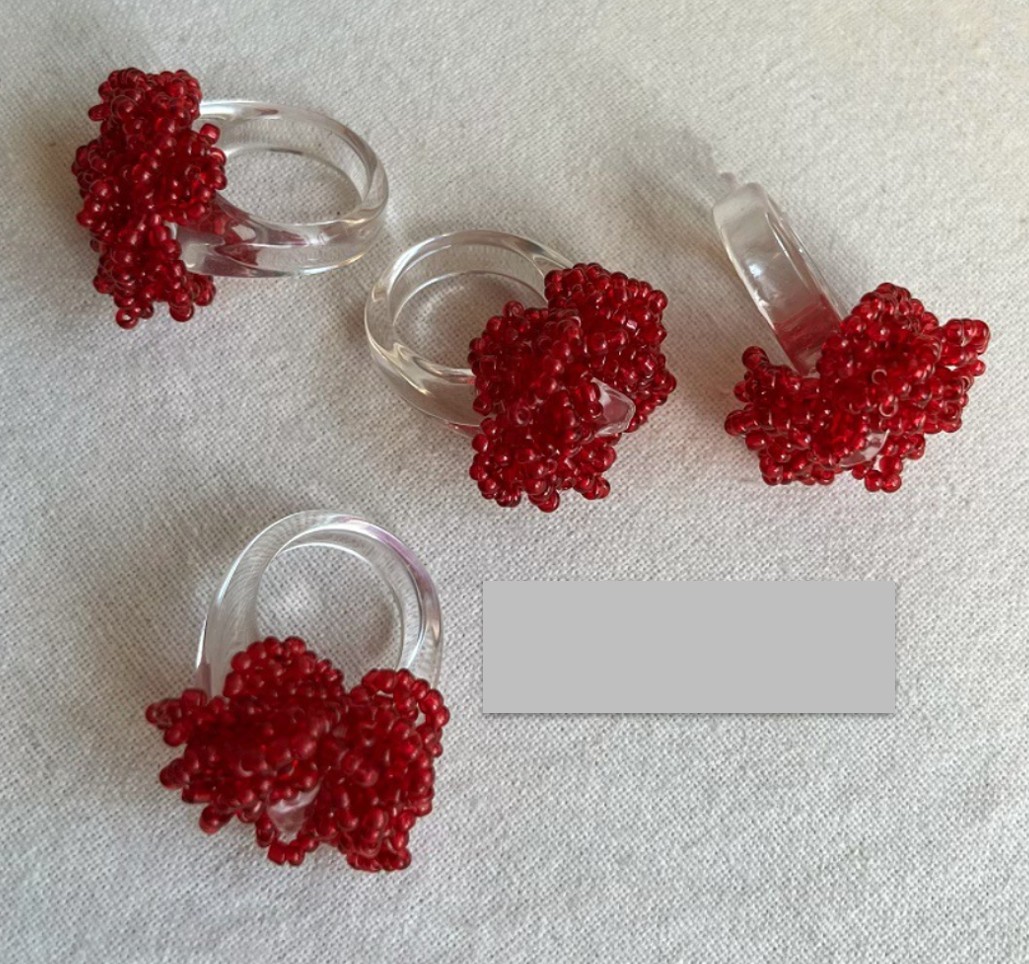 ガラスビーズ＆天然石のリング