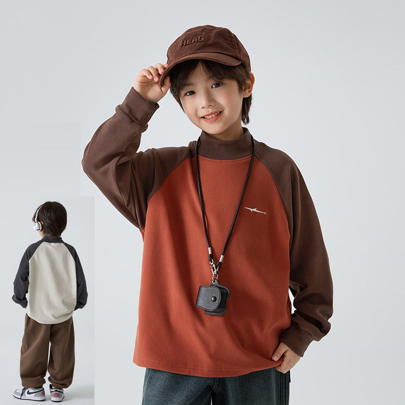 全2色[110-180cm] 男の子 デロン素材 あったか 長袖インナー Tシャツ 保温 子ども用トップス