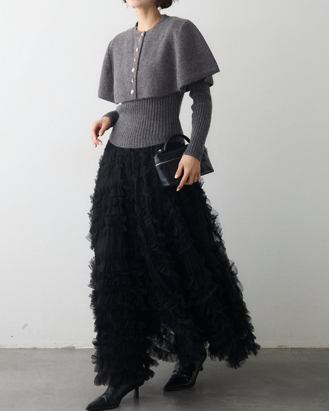 2025年INS 秋冬新作    気質   おしゃれ   デザイン性   ニット /スカート