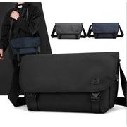 メンズショルダーバッグ  斜めがけ  大容量 撥水加工 鞄 ボディーバッグ
