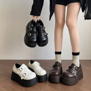 シューズ　ローファー　秋冬　デザイン　韓国ファッション　INS