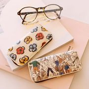 バッグの中でも邪魔にならないメガネケース！ Calmo（カルモ）スリムメガネケース ucaUコラボ